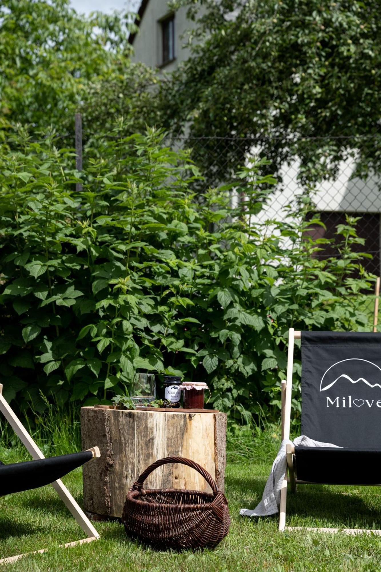 Feriegårder Milove